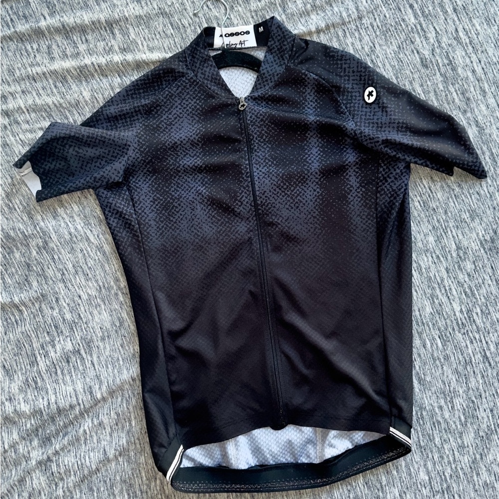 Assos Mille GT Short Sleeve Jersey / Heat Map / Men’s Medium / Gray/ Black